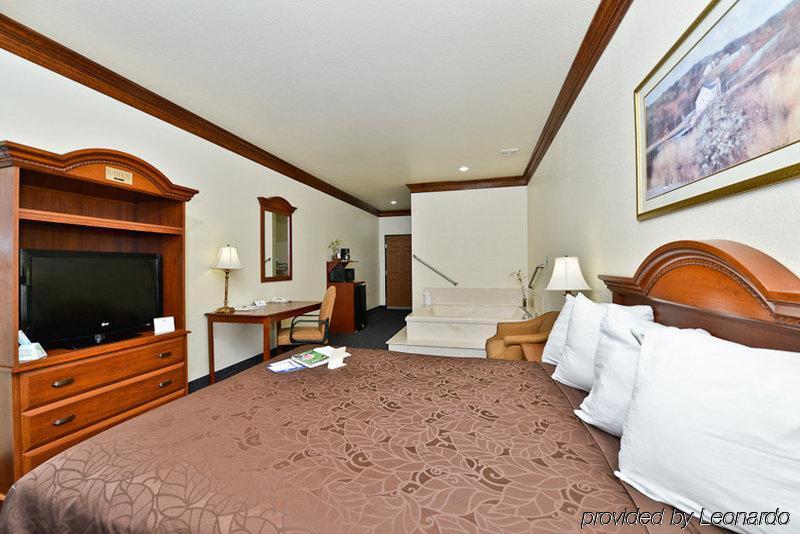 Best Western Fort Worth Inn And Suites Room photo