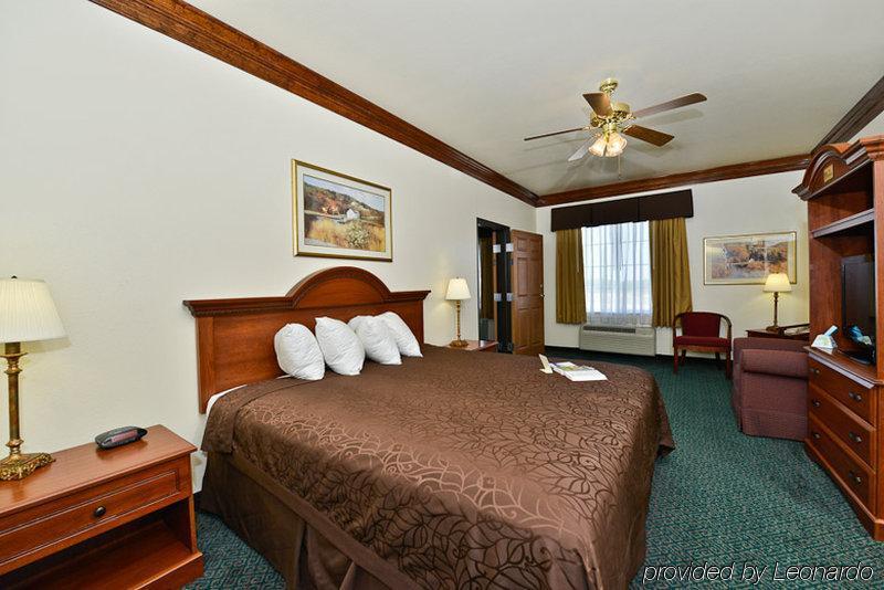 Best Western Fort Worth Inn And Suites Room photo