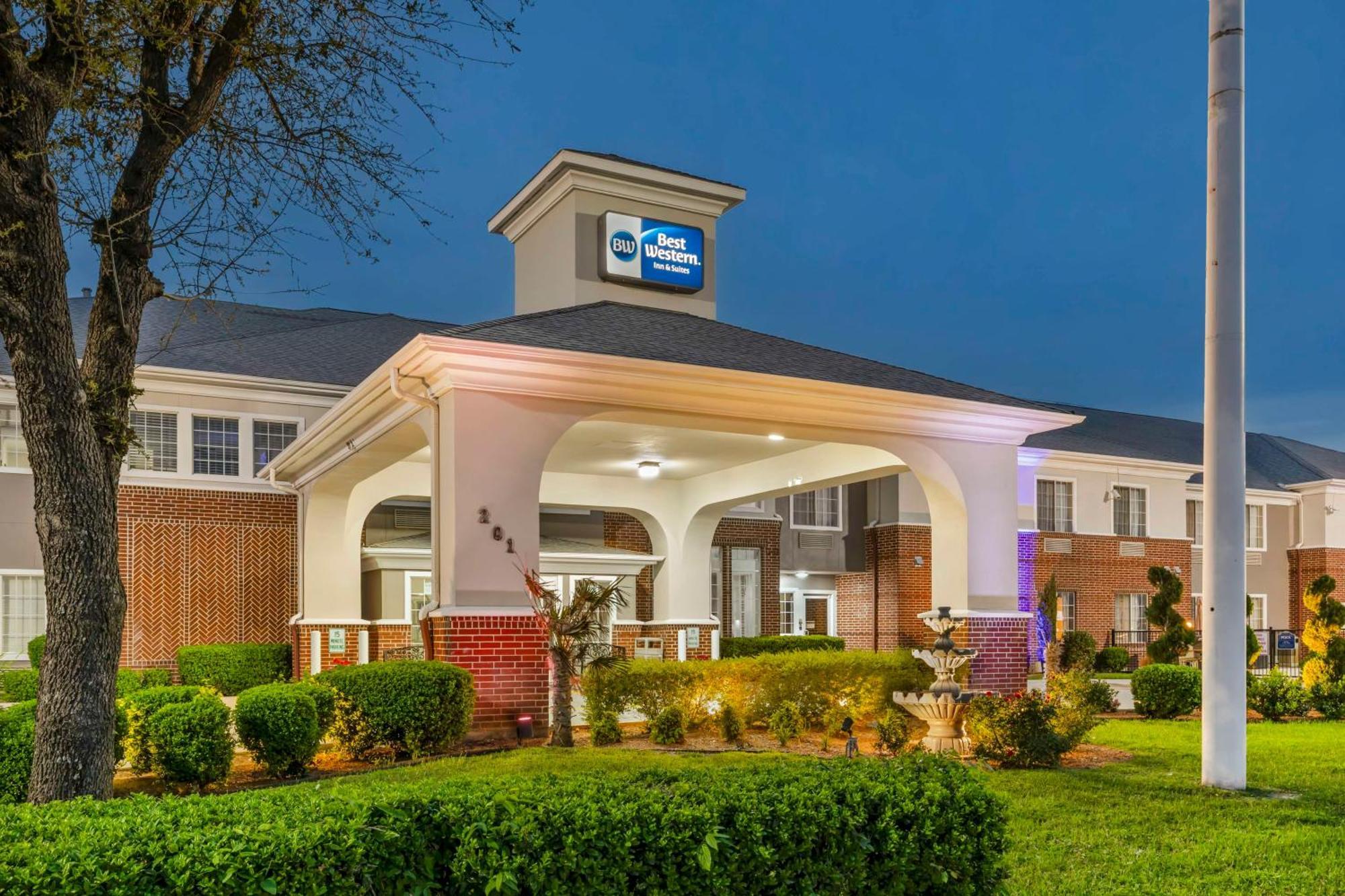 Best Western Fort Worth Inn And Suites Exterior photo