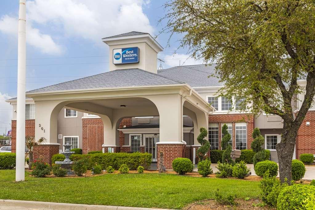 Best Western Fort Worth Inn And Suites Exterior photo